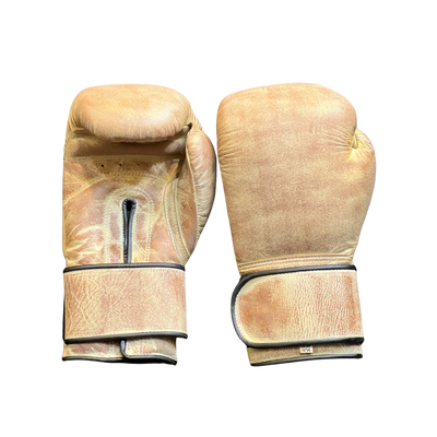 Skin spade leather boxing gloves