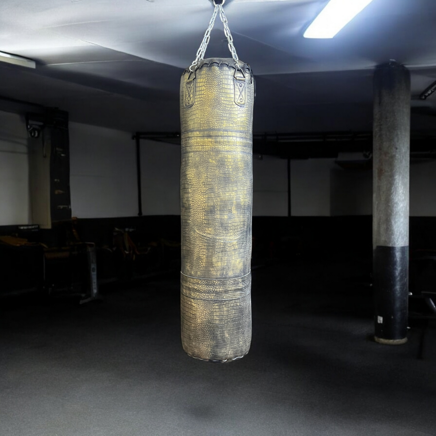 Sac de frappe en cuir texturé crocodile – Sac de boxe robuste avec motif crocodile