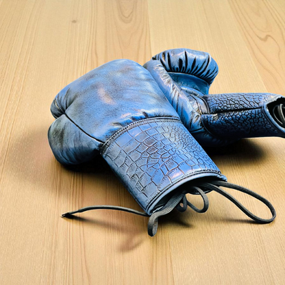 Amazon Cowhide leather Boxing Gloves